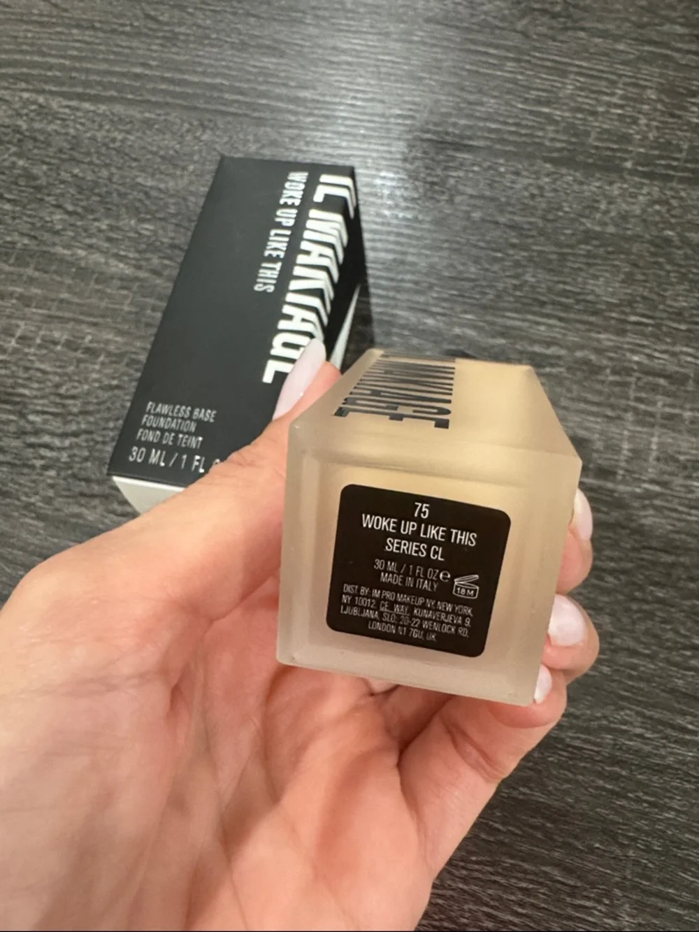 IL MAKIAGE Flawless Base Foundation - Beige